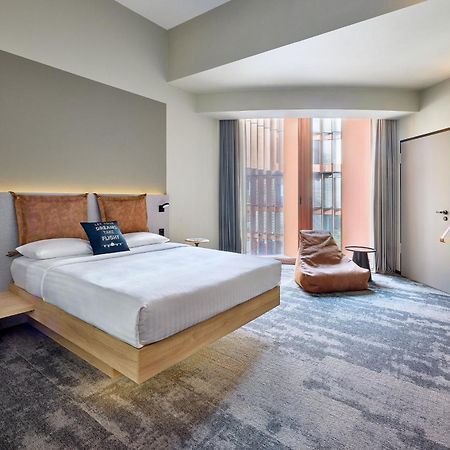Moxy Luxembourg Airport Hotel Niederanven Eksteriør billede