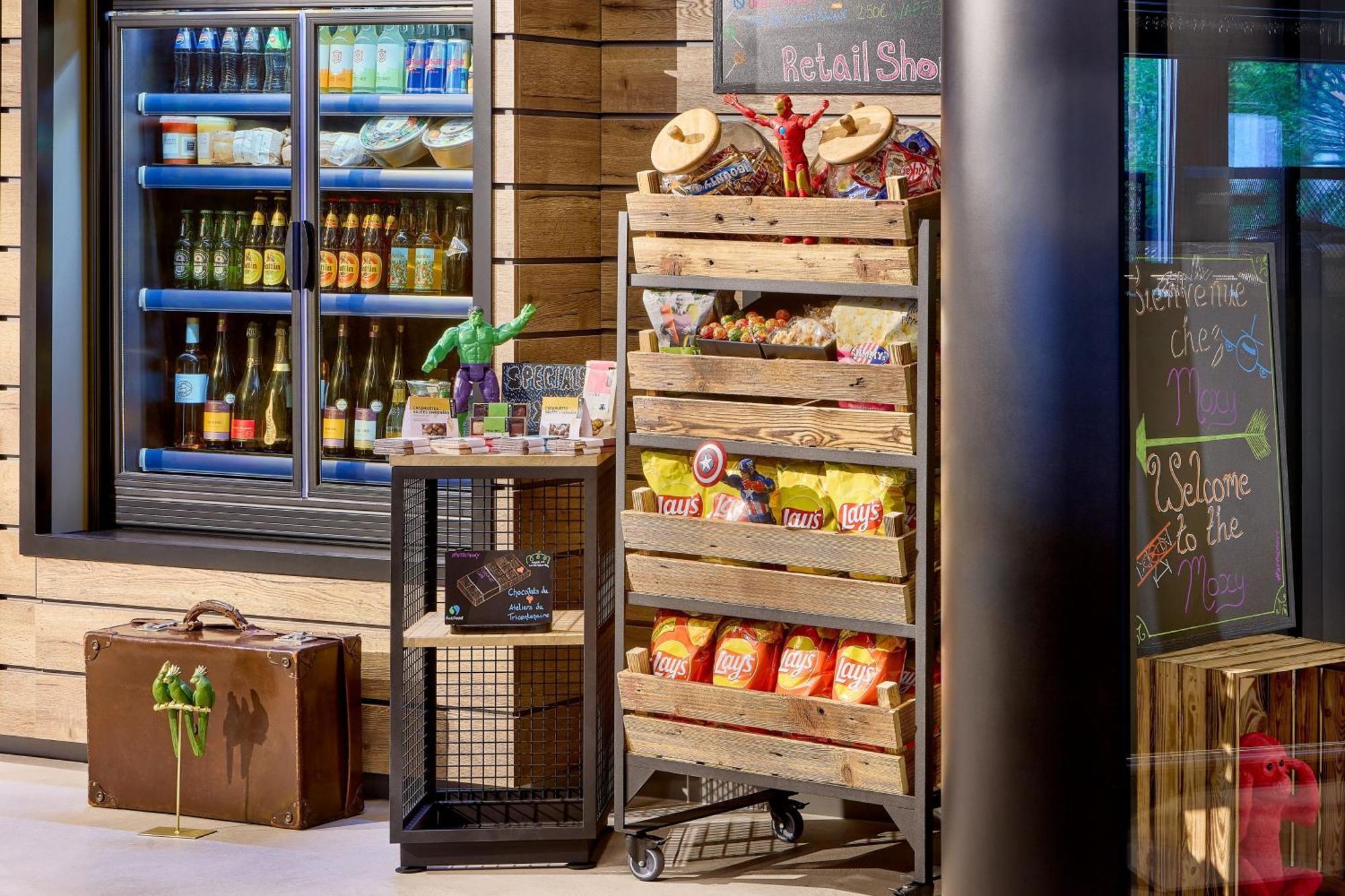 Moxy Luxembourg Airport Hotel Niederanven Eksteriør billede